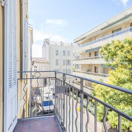 Splendid 2 Bedrooms Muret Street