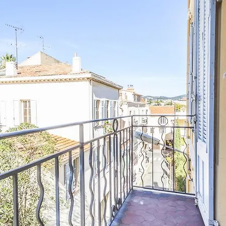 Splendid 2 Bedrooms Muret Street Апартаменты Канны